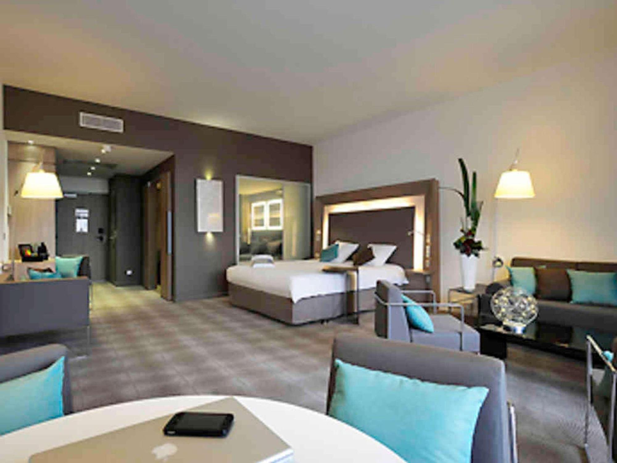 Novotel Avignon Centre Ngoại thất bức ảnh